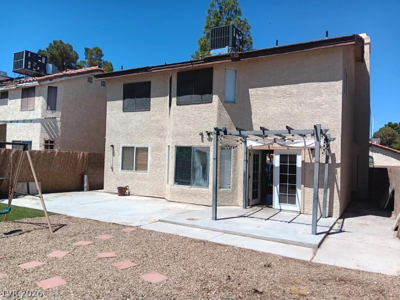 121 Logansberry, Las Vegas, NV 89145