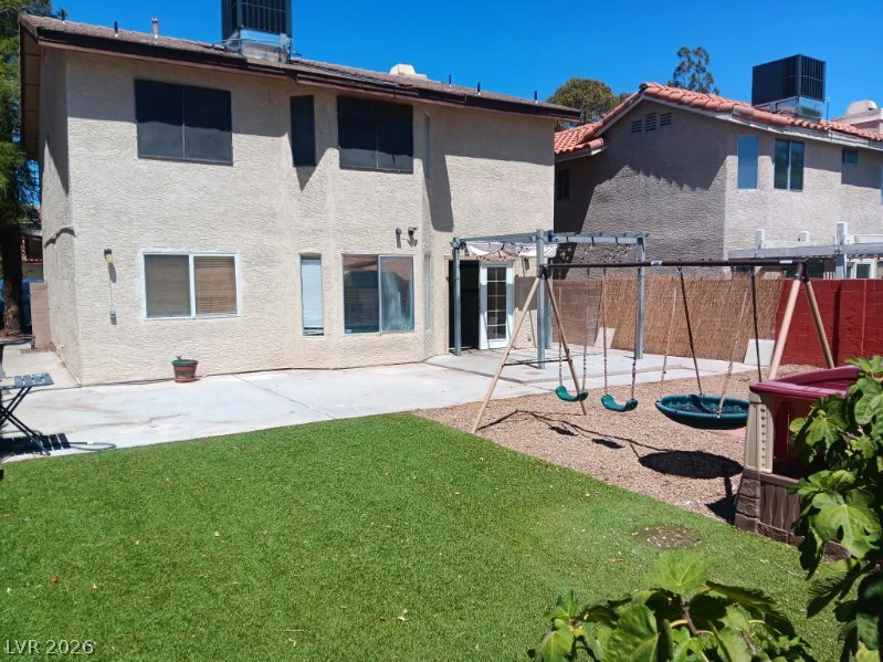 121 Logansberry, Las Vegas, NV 89145