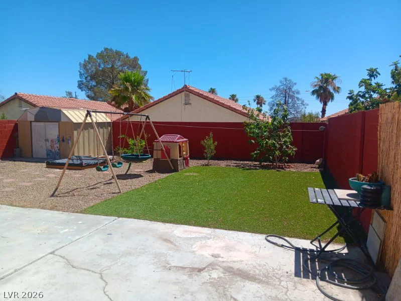 121 Logansberry, Las Vegas, NV 89145
