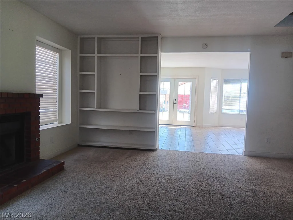 121 Logansberry, Las Vegas, NV 89145