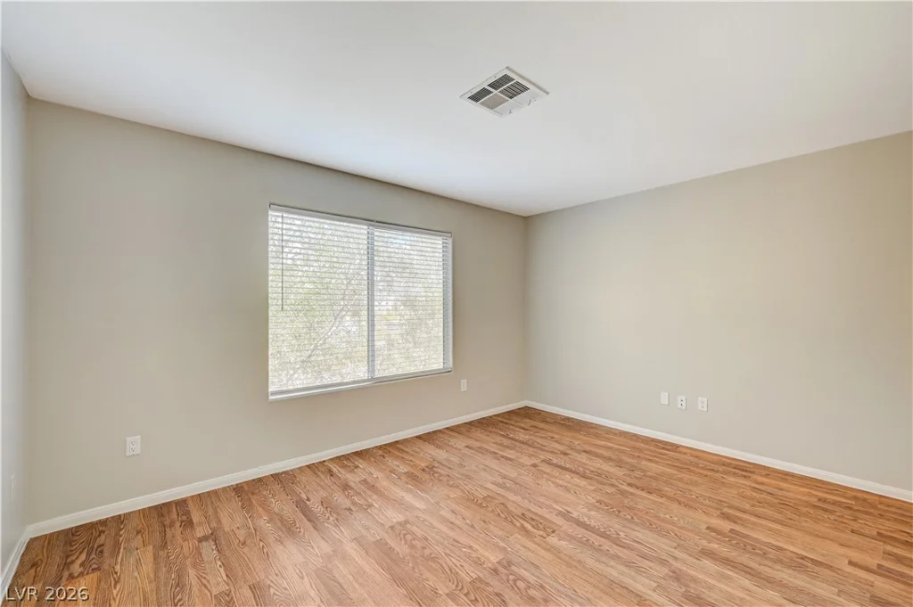 8208 Renfrew, Las Vegas, NV 89145