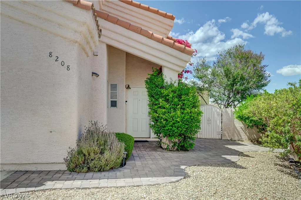 8208 Renfrew, Las Vegas, NV 89145