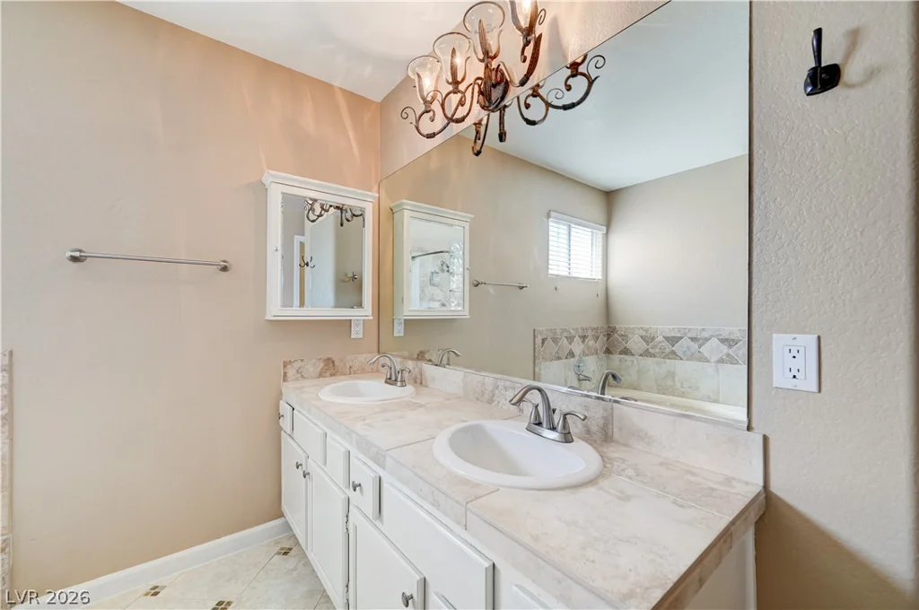 8208 Renfrew, Las Vegas, NV 89145