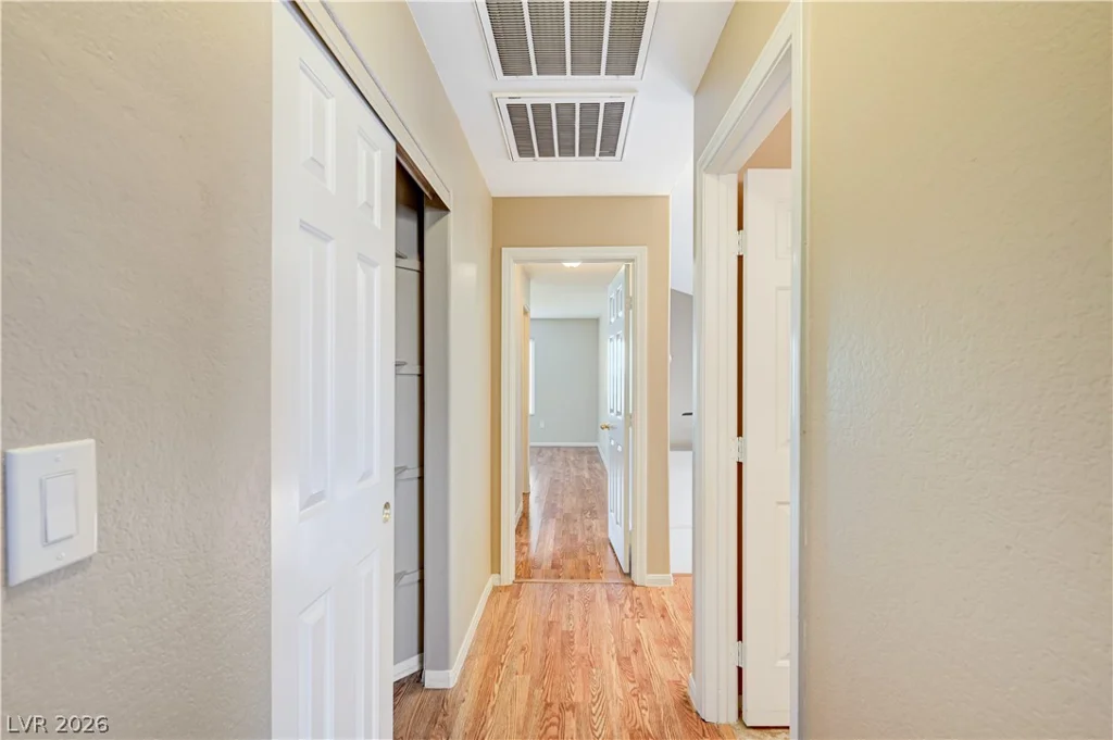 8208 Renfrew, Las Vegas, NV 89145