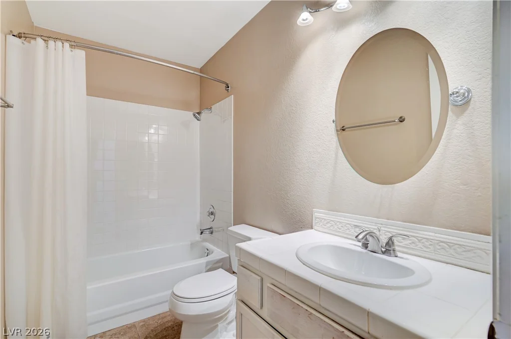 8208 Renfrew, Las Vegas, NV 89145