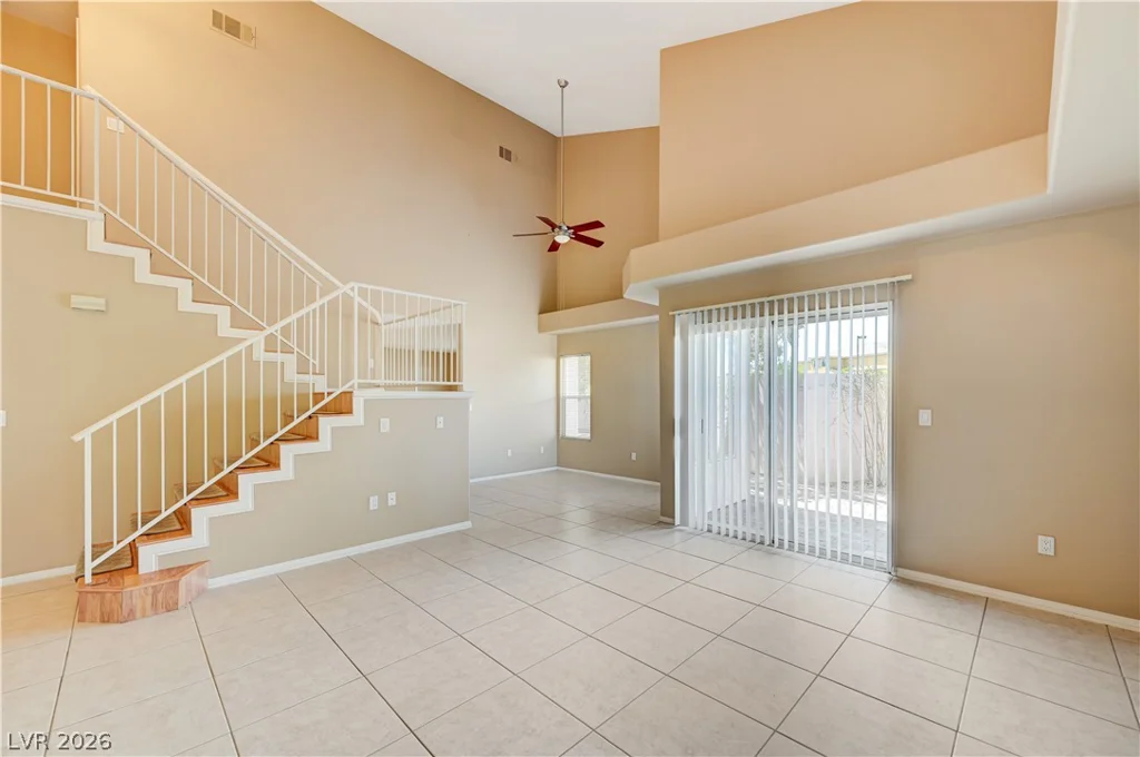 8208 Renfrew, Las Vegas, NV 89145