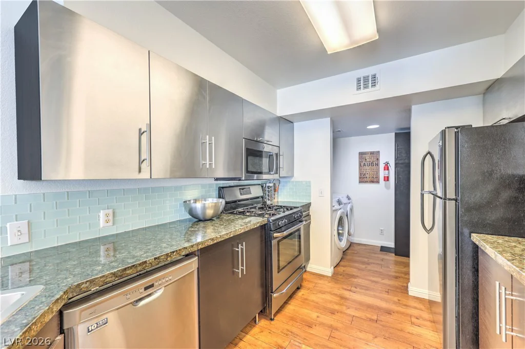 2838 Dawn Crossing, Henderson, NV 89074