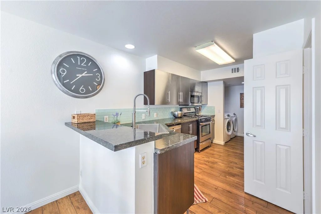 2838 Dawn Crossing, Henderson, NV 89074