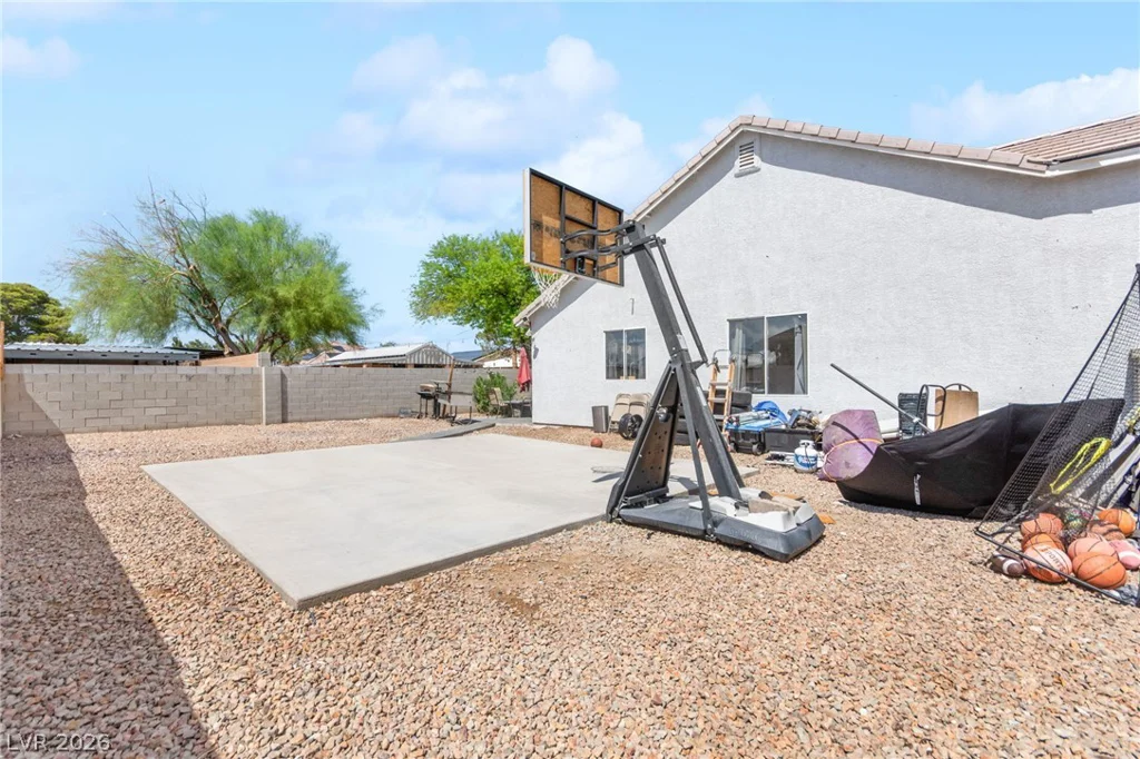2142 Seattle Shore, Las Vegas, NV 89115