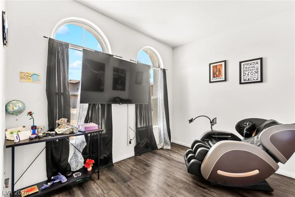 2142 Seattle Shore, Las Vegas, NV 89115