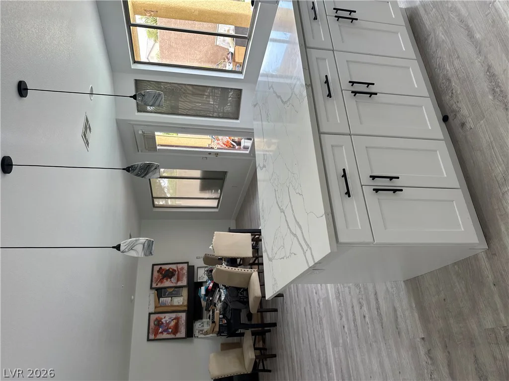 813 White Falcon, Las Vegas, NV 89144