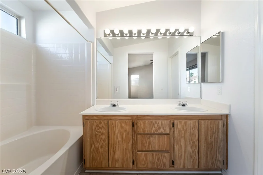 71 Belle Maison, Las Vegas, NV 89123
