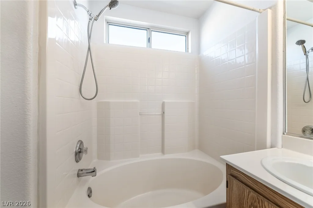 71 Belle Maison, Las Vegas, NV 89123