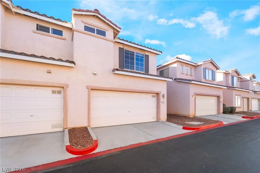 71 Belle Maison, Las Vegas, NV 89123