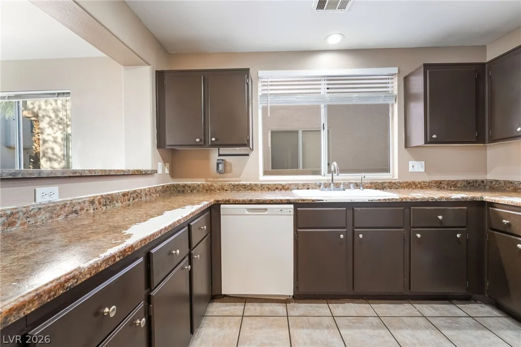 71 Belle Maison, Las Vegas, NV 89123