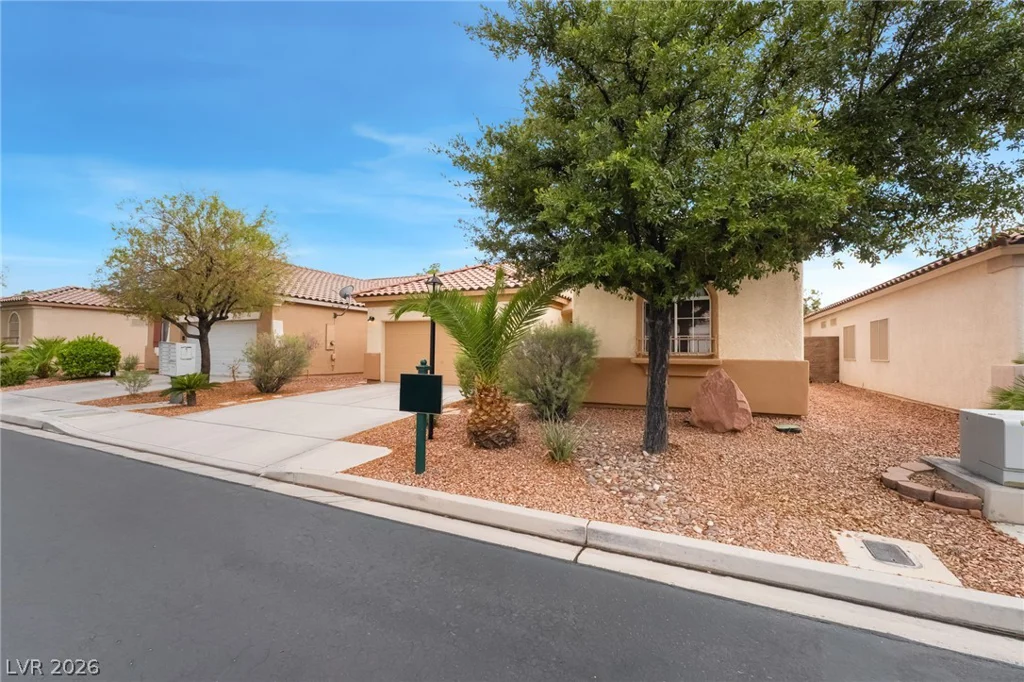 10605 Bardilino, Las Vegas, NV 89141