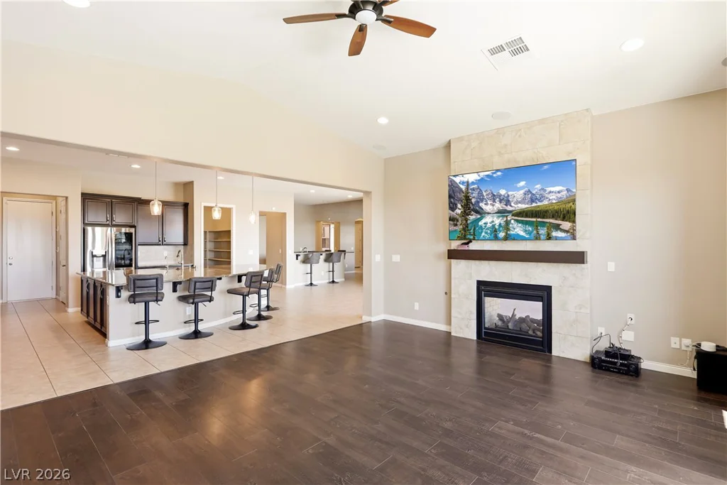 6930 Summer Sky, Las Vegas, NV 89149