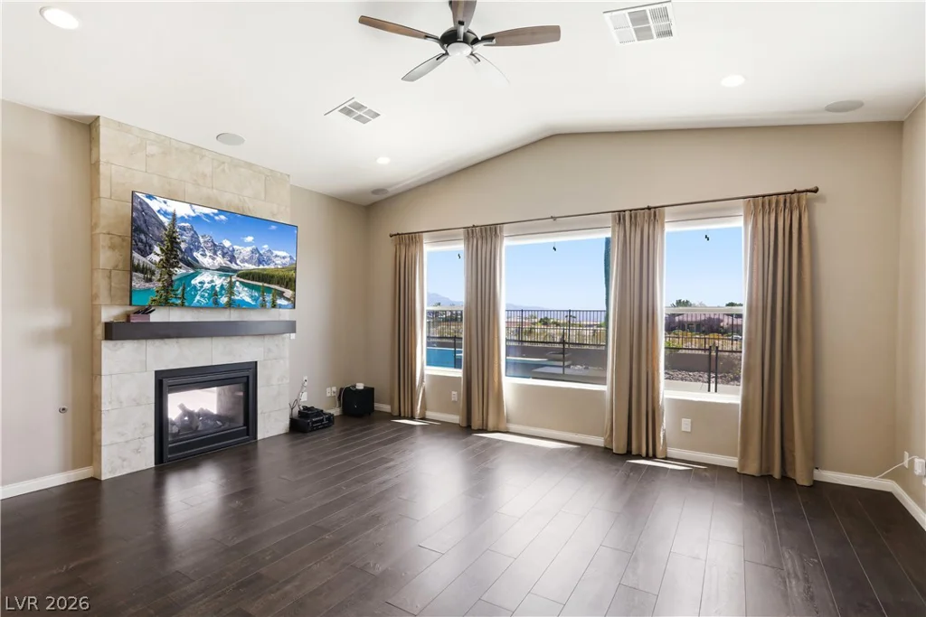 6930 Summer Sky, Las Vegas, NV 89149