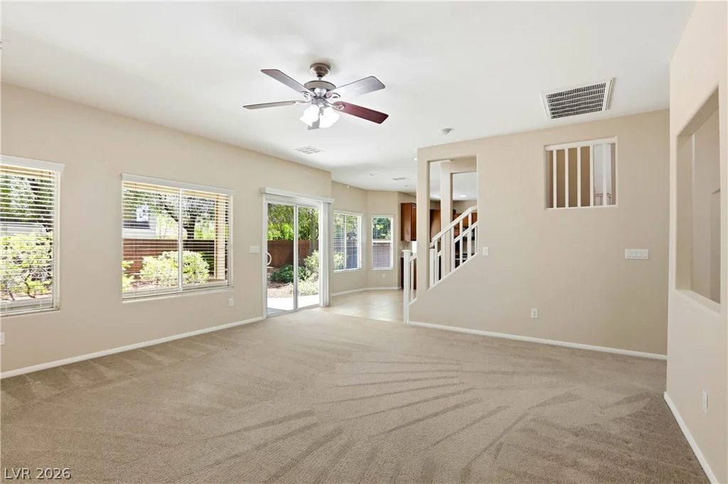 8156 Hodgson Mill, Las Vegas, NV 89131