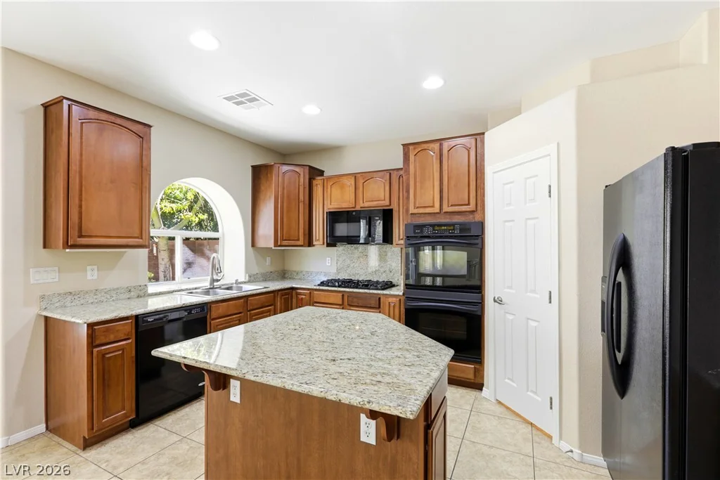 8156 Hodgson Mill, Las Vegas, NV 89131
