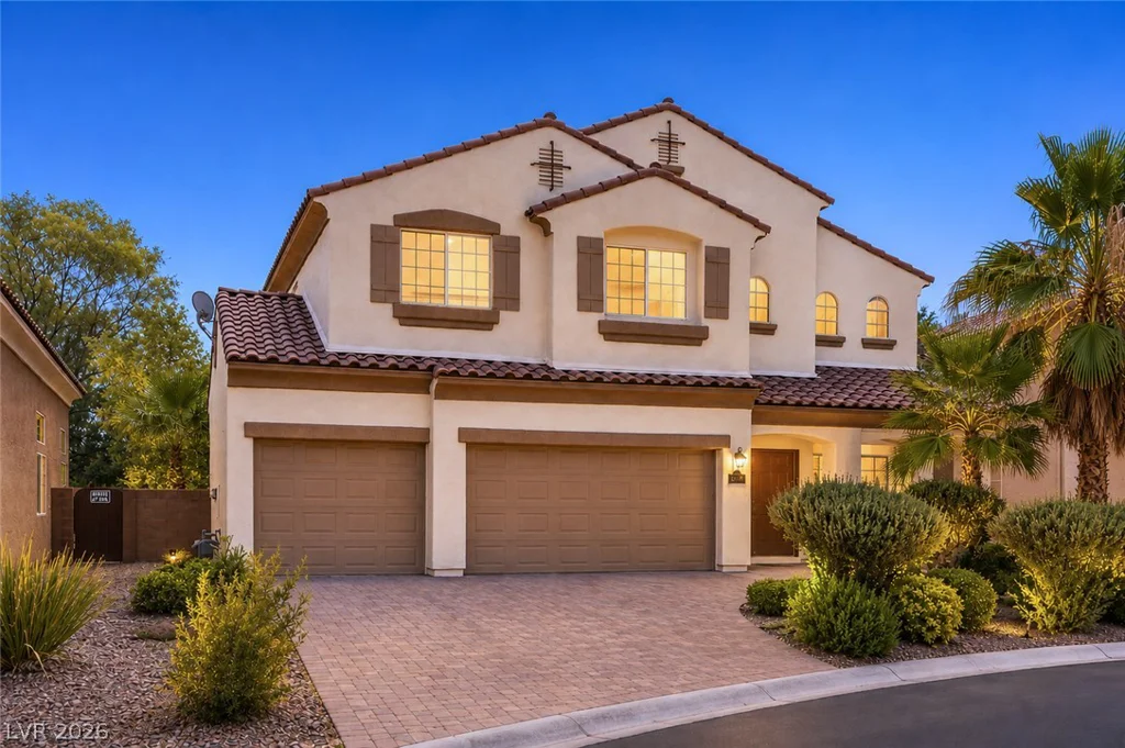 8156 Hodgson Mill, Las Vegas, NV 89131
