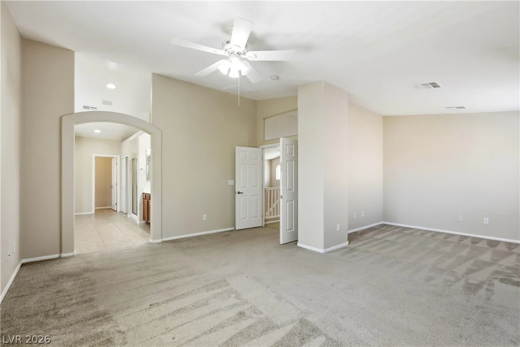 8156 Hodgson Mill, Las Vegas, NV 89131