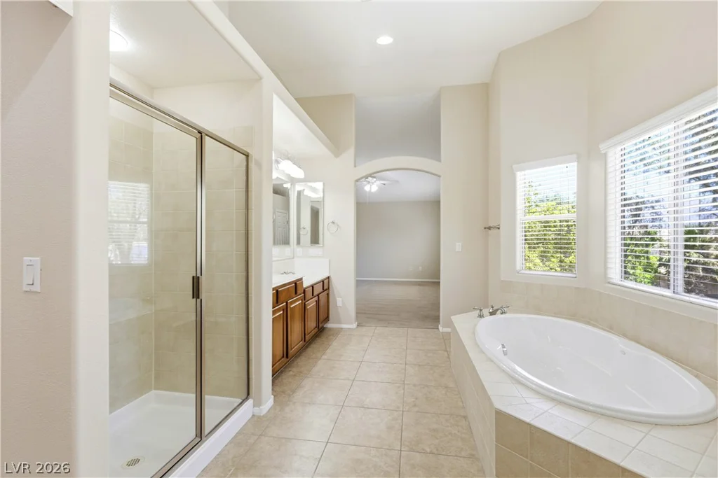 8156 Hodgson Mill, Las Vegas, NV 89131