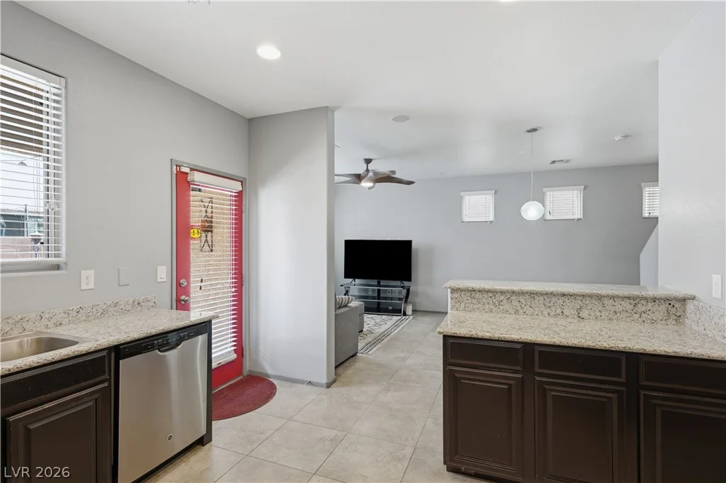 7627 Lots Hills, Las Vegas, NV 89179