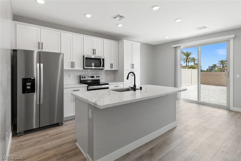 3253 Basin Desert, North Las Vegas, NV 89032