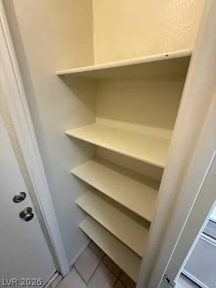 5795 Medallion, Las Vegas, NV 89122