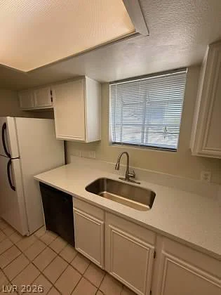 5795 Medallion, Las Vegas, NV 89122