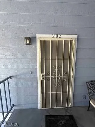 5795 Medallion, Las Vegas, NV 89122