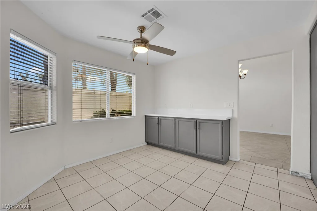 2024 Scenic Sunrise, Las Vegas, NV 89117