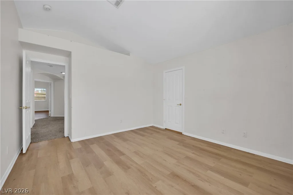 2024 Scenic Sunrise, Las Vegas, NV 89117