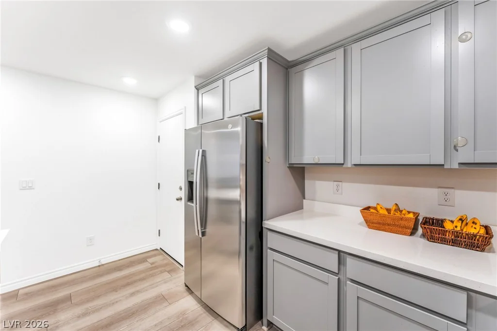6252 Foxes Dale, Las Vegas, NV 89166