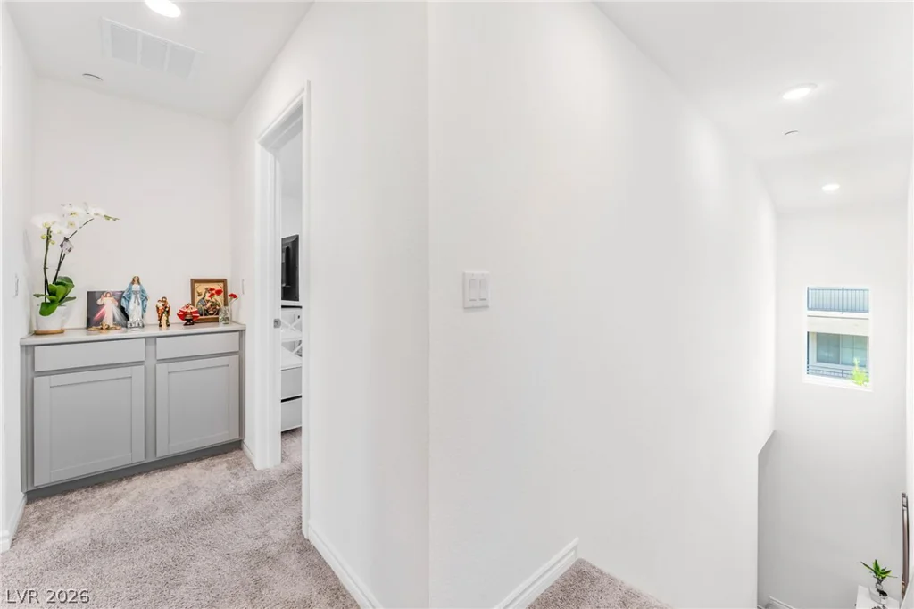 6252 Foxes Dale, Las Vegas, NV 89166
