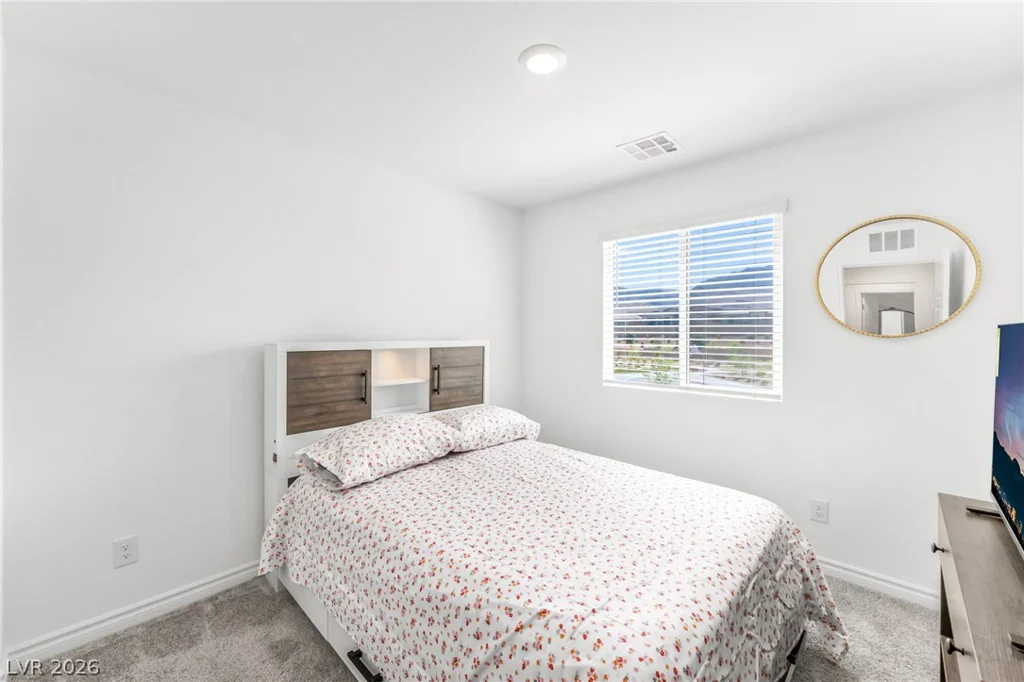 6252 Foxes Dale, Las Vegas, NV 89166
