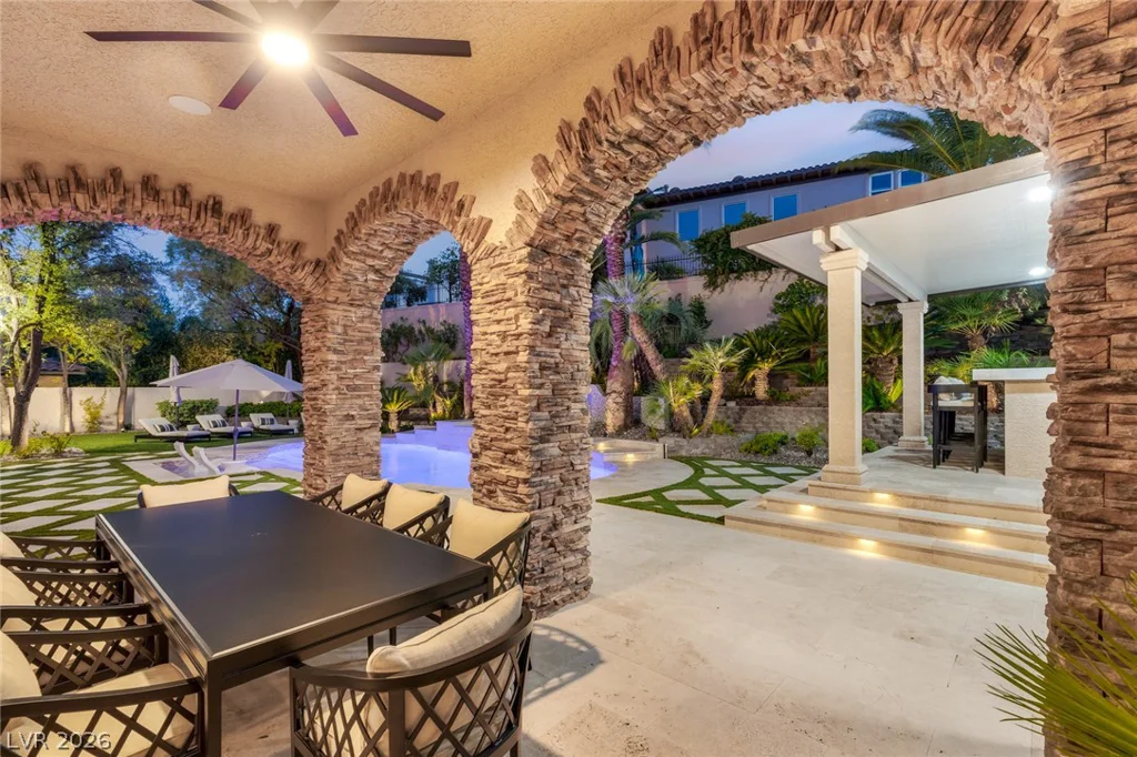 1205 Moselle, Las Vegas, NV 89144