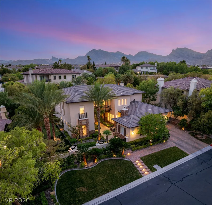 1205 Moselle, Las Vegas, NV 89144