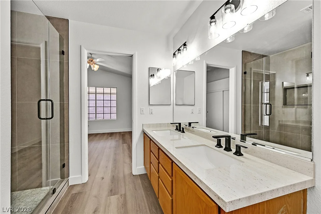 7609 Flourish Springs, Las Vegas, NV 89131