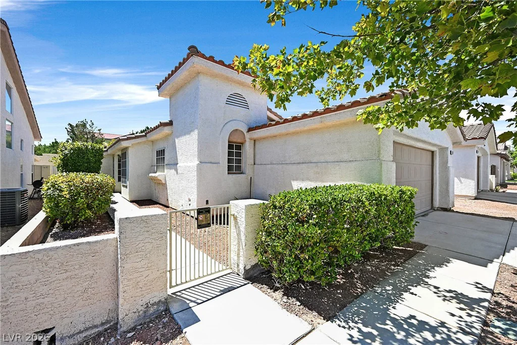 7609 Flourish Springs, Las Vegas, NV 89131
