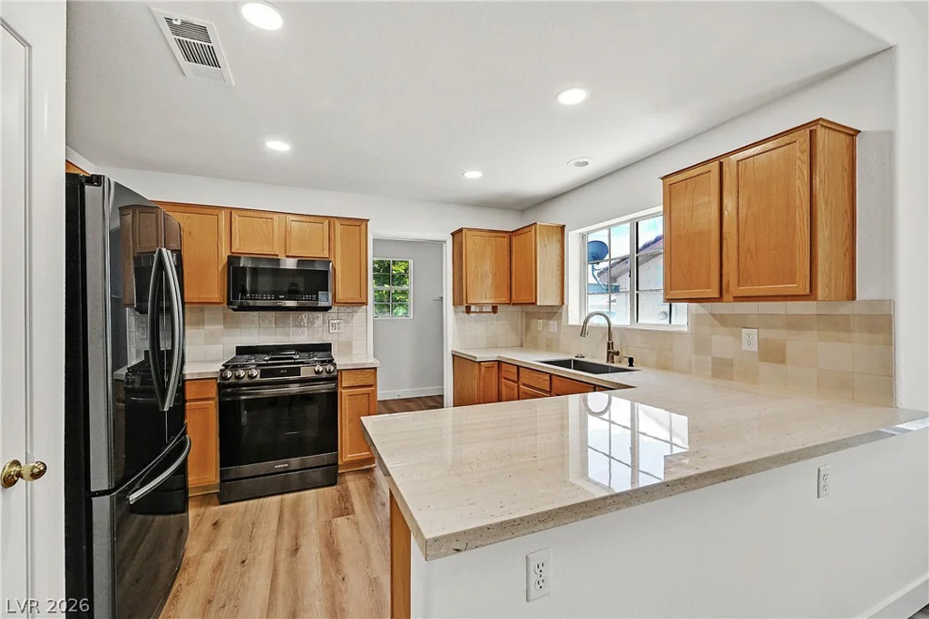 7609 Flourish Springs, Las Vegas, NV 89131