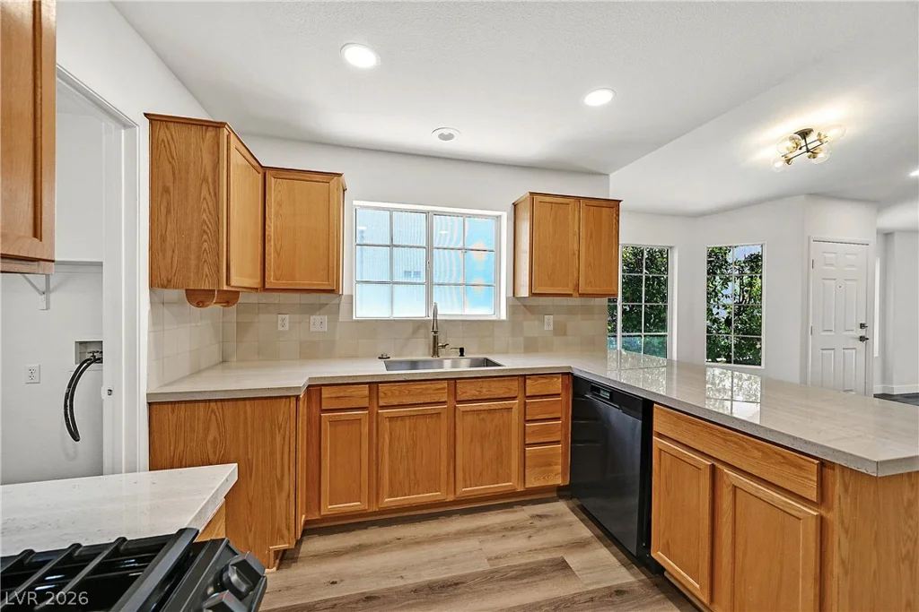 7609 Flourish Springs, Las Vegas, NV 89131