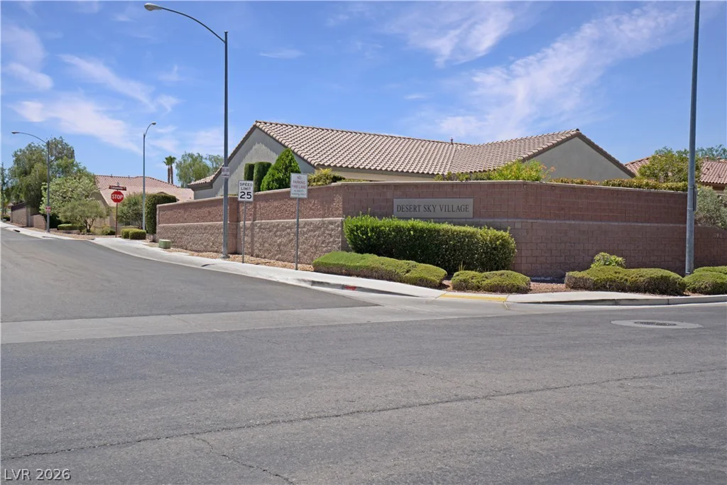 2353 Orangeburg, Henderson, NV 89044