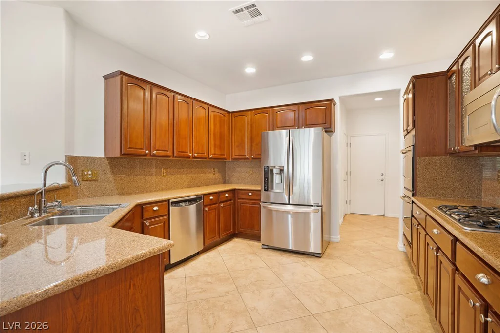 2353 Orangeburg, Henderson, NV 89044