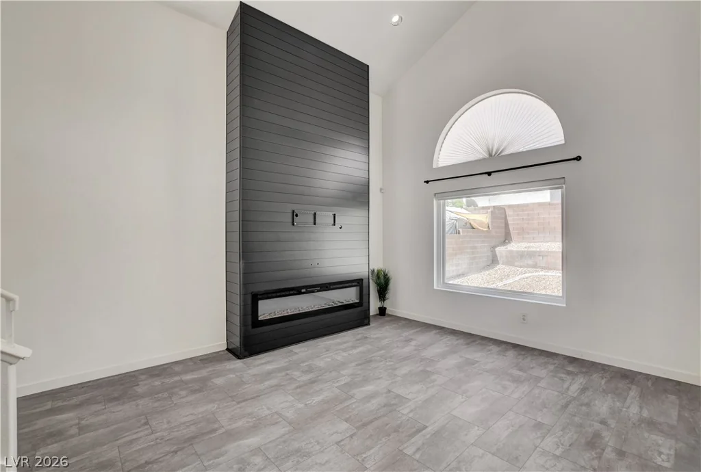 1837 Sierra Valley, Las Vegas, NV 89128
