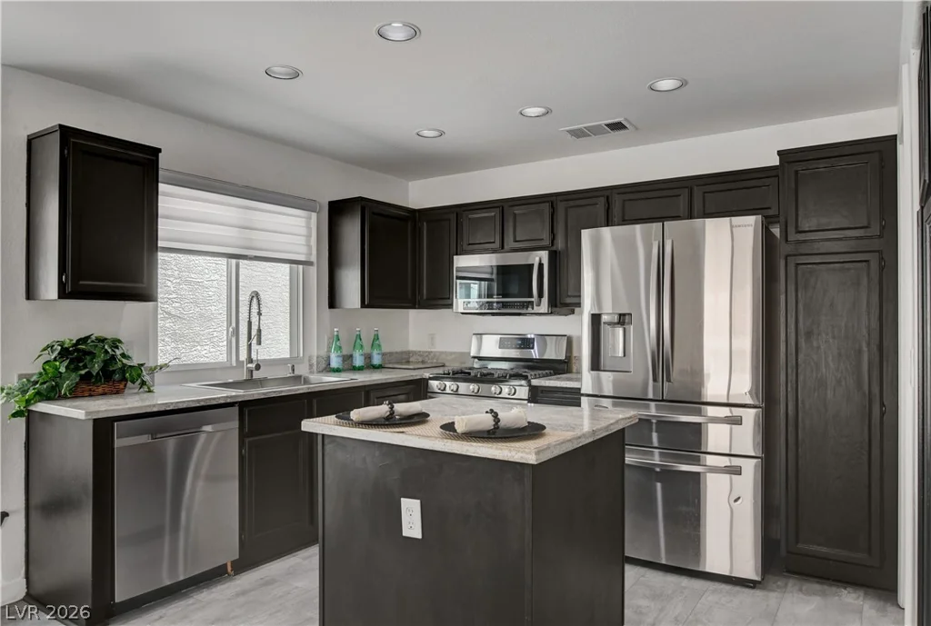 1837 Sierra Valley, Las Vegas, NV 89128