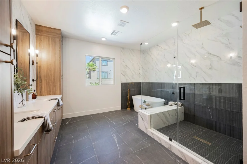 12368 Notch Trail, Las Vegas, NV 89138