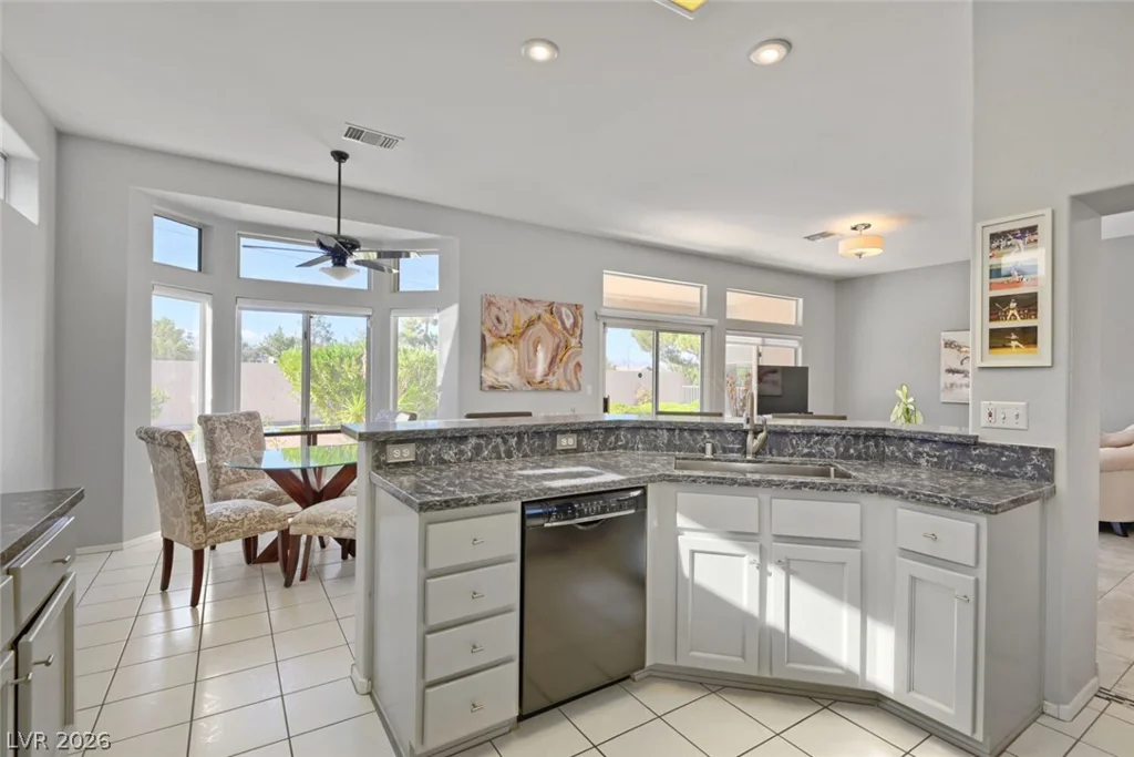 10312 Villa Ridge, Las Vegas, NV 89134