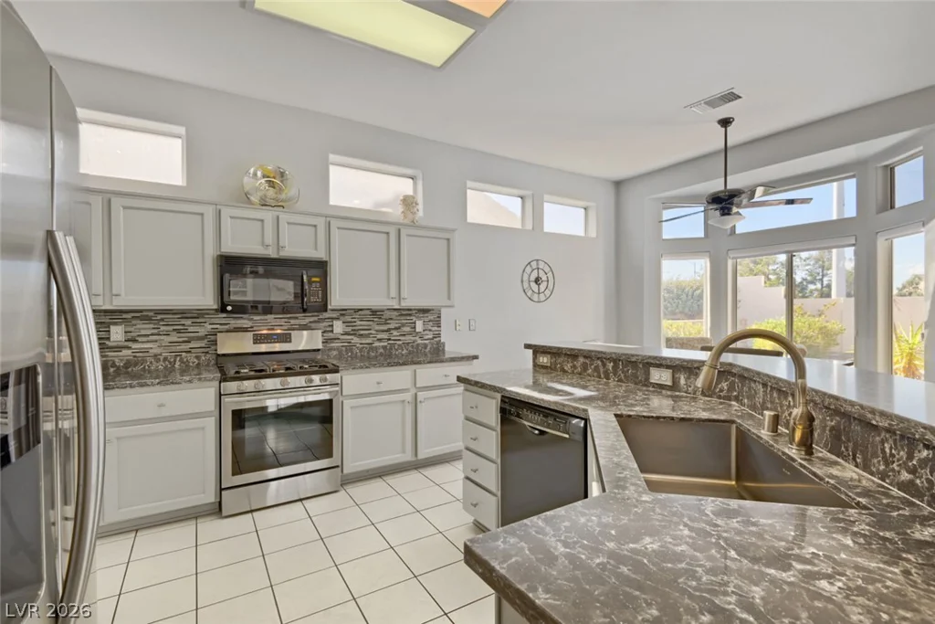 10312 Villa Ridge, Las Vegas, NV 89134